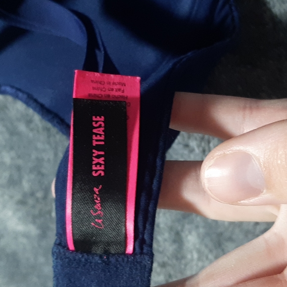 La Senza bra bundle - Picture 9 of 12